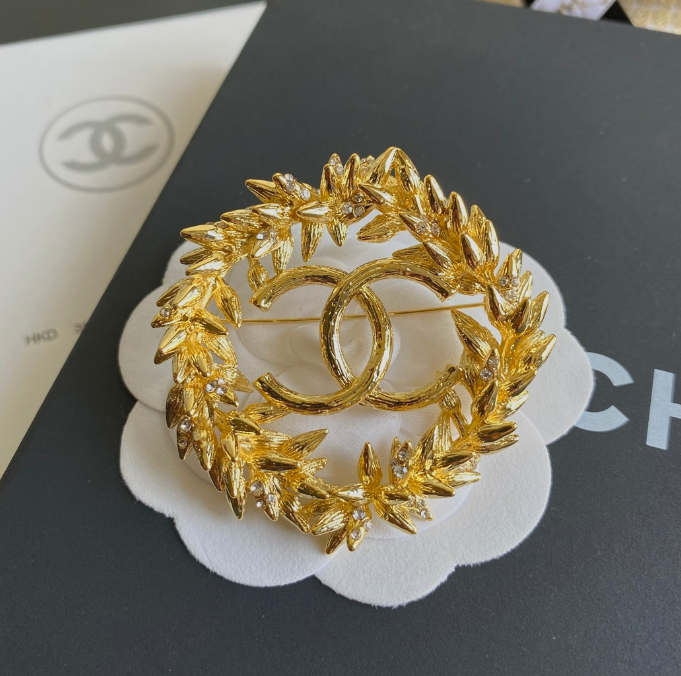 Olympic Games - Luxe Fashion Design Brooch Pin