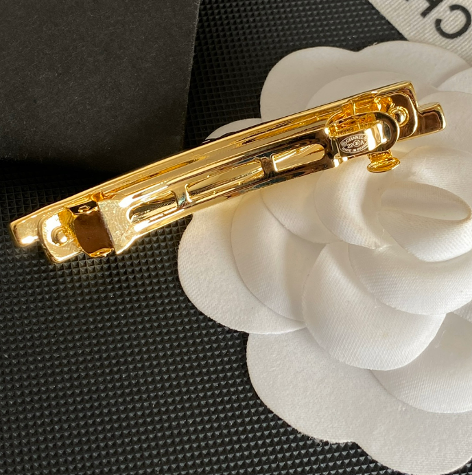 Chosen Hair Clip - Gold