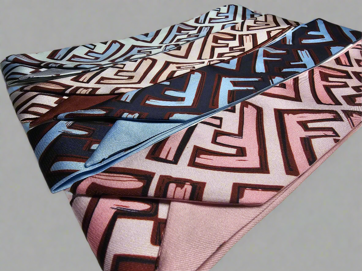 Graffiti F-Scarf - Pink/Pink