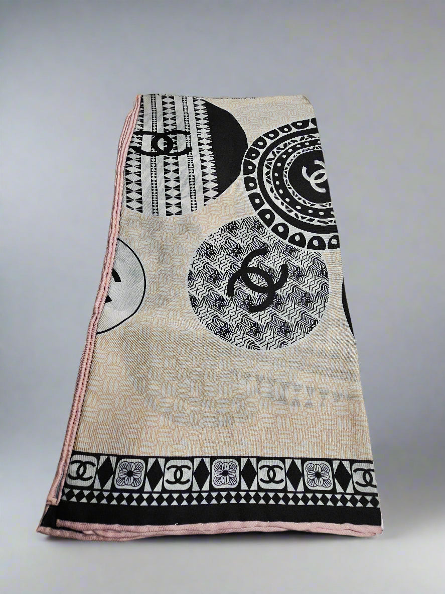 Full Moon Geometric Scarf (X Large) - Cream / Black Multi
