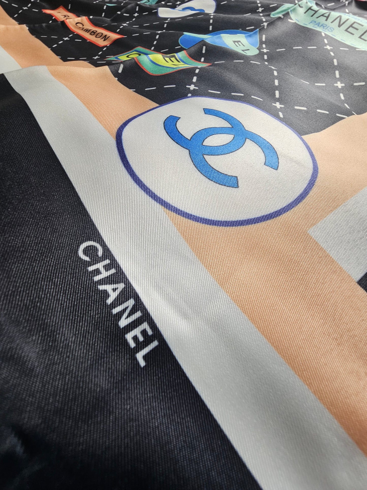 Streets & Avenues Scarf (X Large) - Black Multi