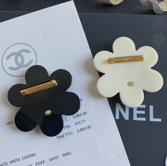 Flower Bomb - Black Luxe Brooch Pin