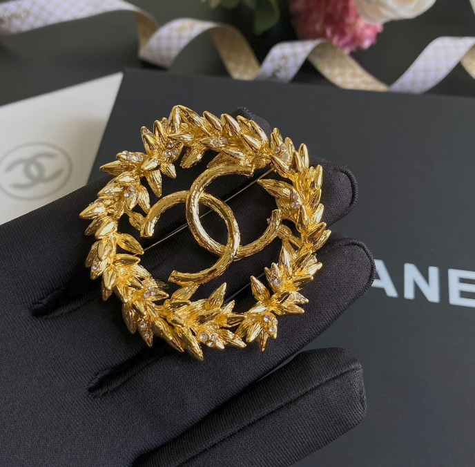 Olympic Games - Luxe Fashion Design Brooch Pin