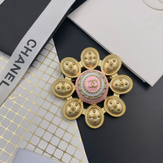 Pretty in Pink - Luxe Fashion Design Brooch Pin