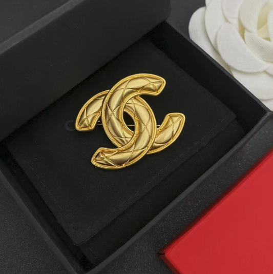 Quilted Thoughts - Luxe Fashion Design Brooch Pin