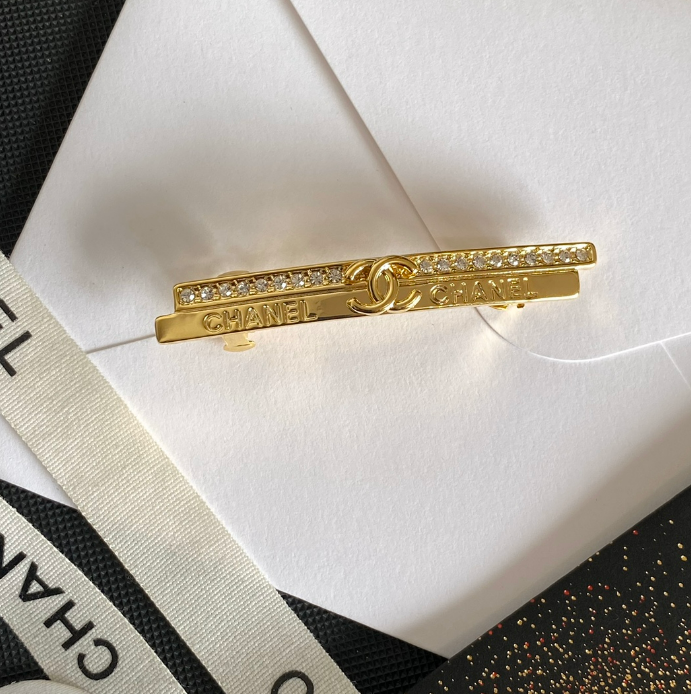 Chosen Hair Clip - Gold