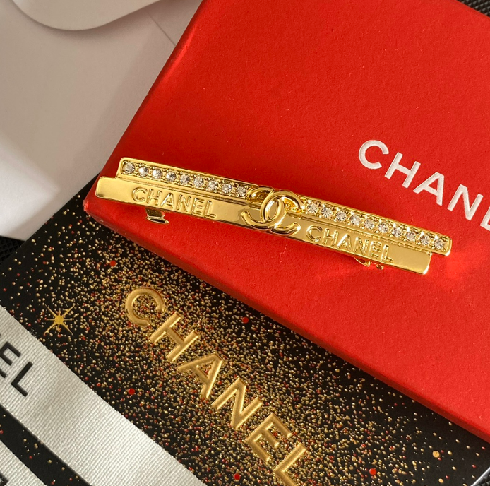 Chosen Hair Clip - Gold