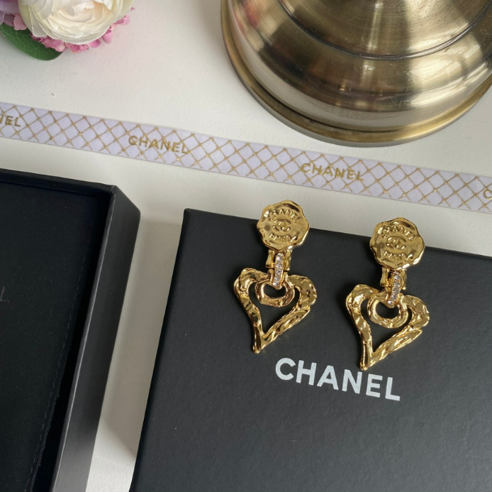 Heart Melt Drop Statement Earring