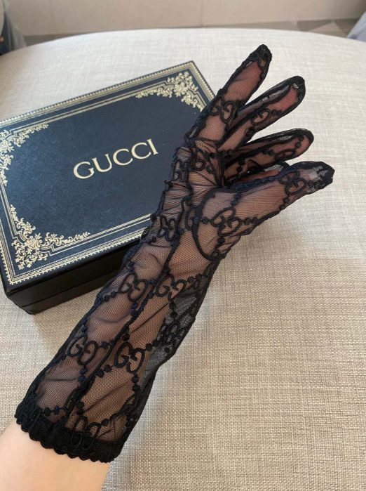 Lacey Racey Gloves