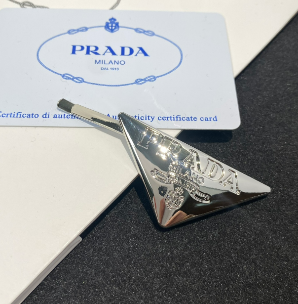 Prad-aah Hair Clip - Gold