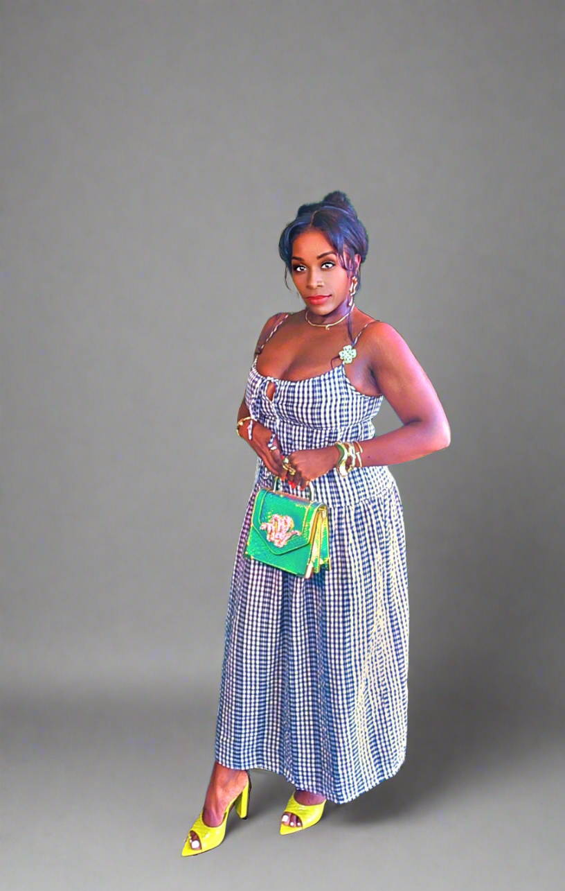 Surrounded By Love - Luxe Fashion Design Brooch Pin